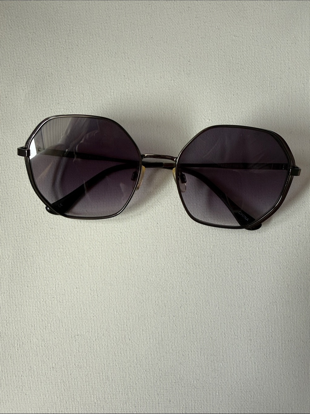 Lucky Brand Women's Black Geometric Sunglasses